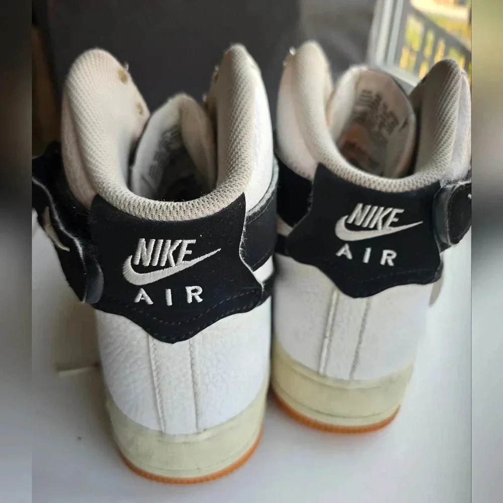 White/Black Nike Air Force 1 high-tops size US 9.5 Men's Basketball Shoes - Picture 2 of 10